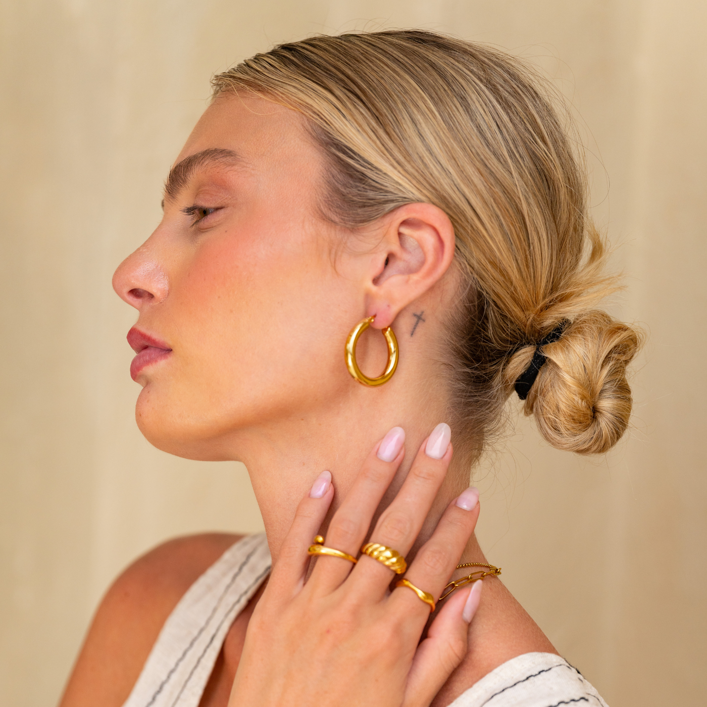 ALINA Gold Hoop Earrings