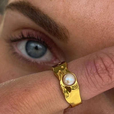 Gold Pearl Ring by SISTA