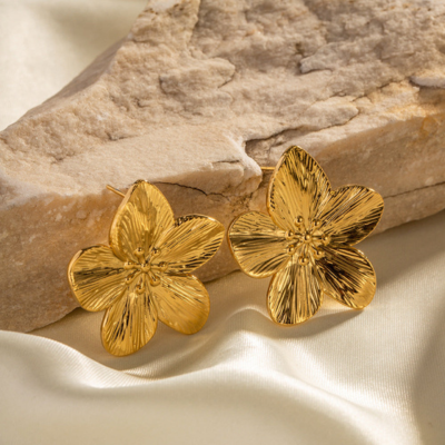 EMMA Floral Earrings