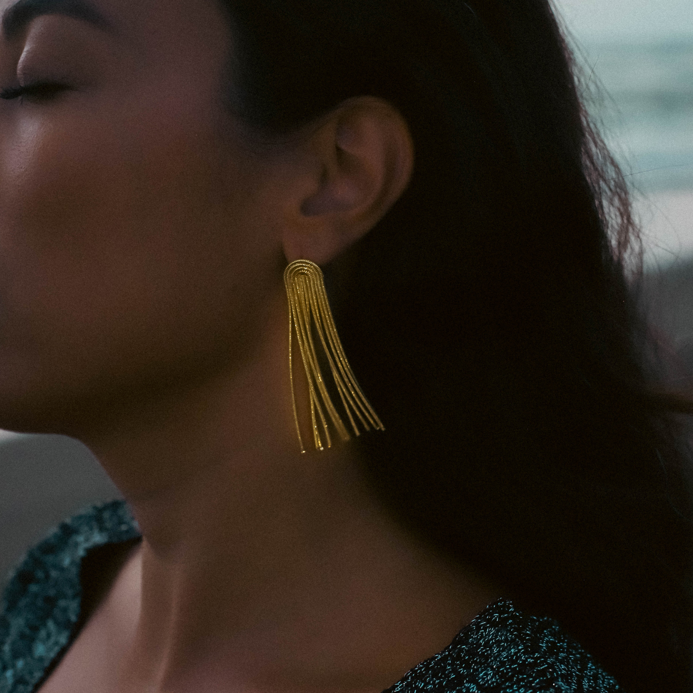 LYRA Gold Tassel Earrings