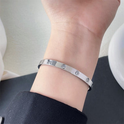 Zirconia-Embellished Endless Loop Bracelet