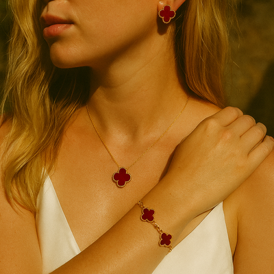 CLOVER | Crimson Collection