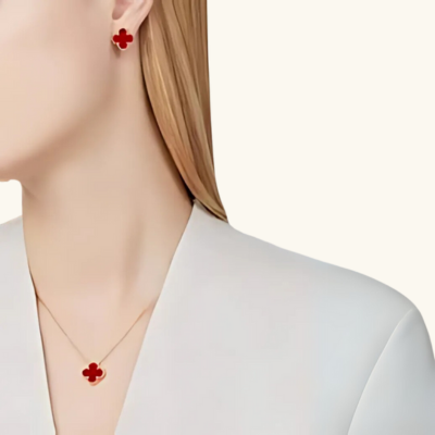 CLOVER | Crimson Collection